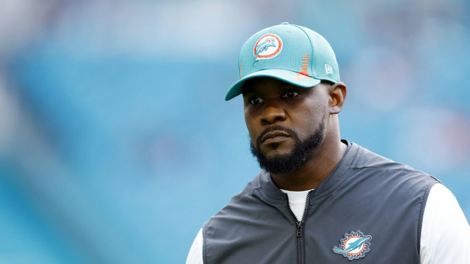 "Wie eine Plantage": Football-Coach Flores verklagt die NFL