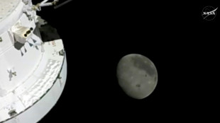 Artemis-2-Astronauten nach Rekord auf dem R&uuml;ckweg zur Erde