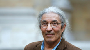 Algeriens Pr&auml;sident begnadigt inhaftierten Schriftsteller Sansal