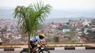 Mondiaux de cyclisme: Evenepoel humilie Pogacar dans le contre-la-montre