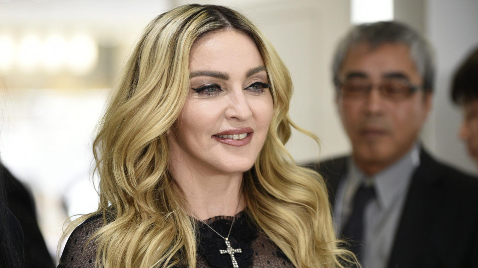 Appello di Madonna al Papa, 'vada a Gaza, porti luce ai bambini'