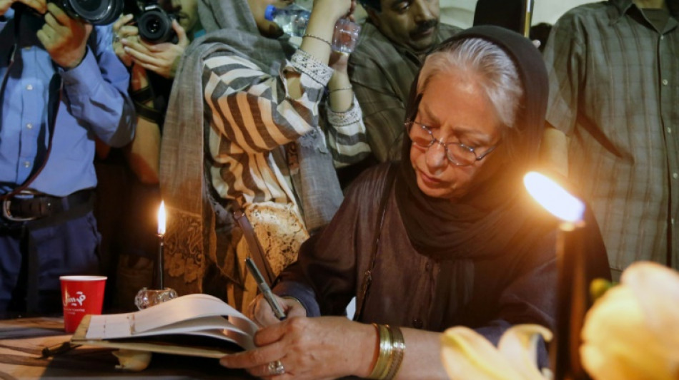 In der &Ouml;ffentlichkeit ohne Schleier: Regisseurin und Tochter im Iran angeklagt