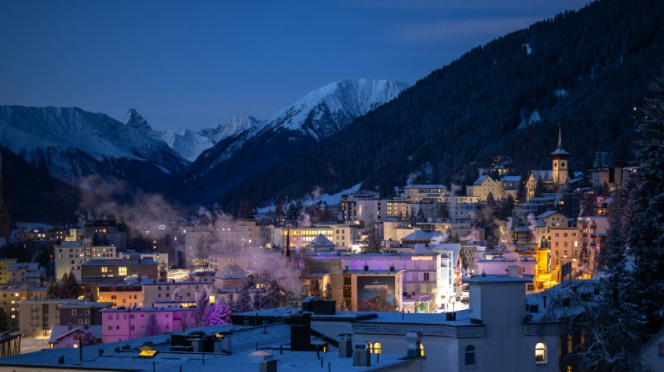 Scholz under growing pressure to OK Leopard tanks for Ukraine