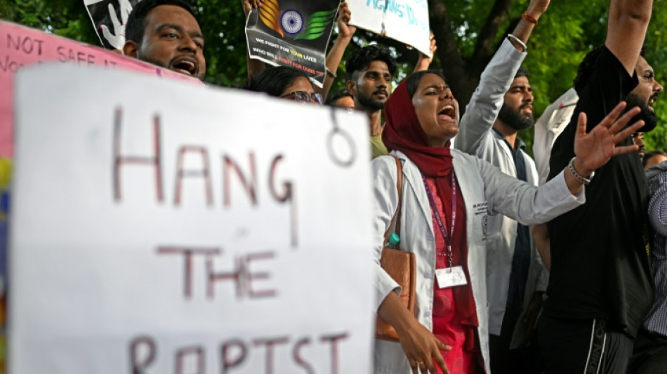&Auml;rzte in Indien treten aus Protest gegen Vergewaltigung einer Kollegin in den Streik 