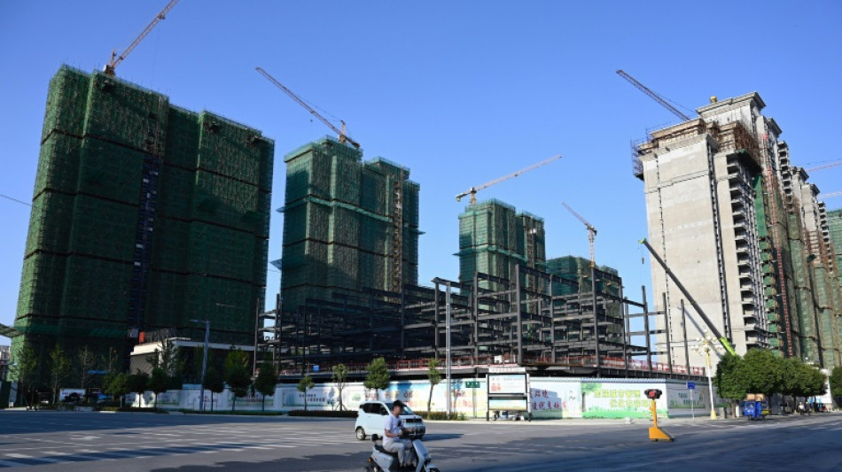 Immobilier: en Chine, des chantiers &agrave; l'arr&ecirc;t et des acheteurs &agrave; bout