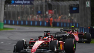 Leclerc se hace con la pole en un mal d&iacute;a para Alonso y Sainz Jr. en Melbourne