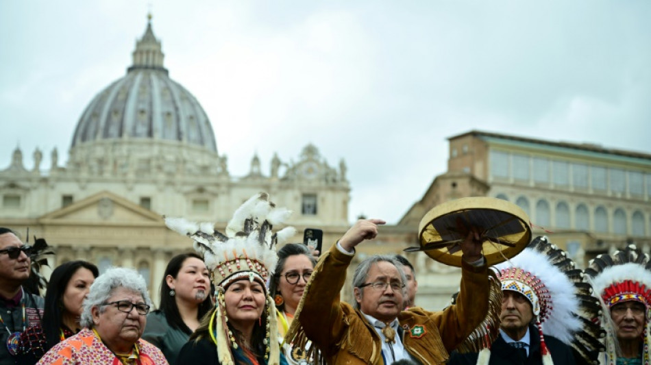 El papa pide perd&oacute;n por los abusos en internados cat&oacute;licos para ind&iacute;genas en Canad&aacute;