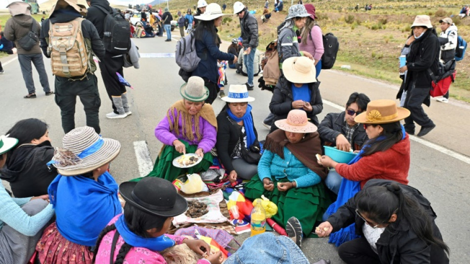 Seguidores de Evo Morales marcham na Bol&iacute;via pelo 3&ordm; dia por crise econ&ocirc;mica