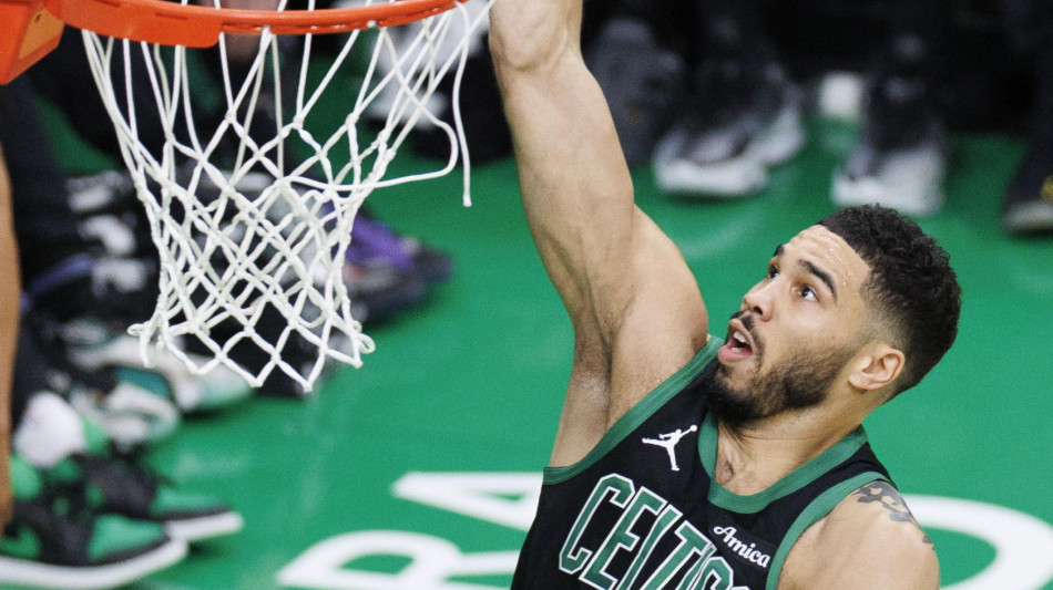 Nba: Boston conquista i playoff, Oklahoma supera New York