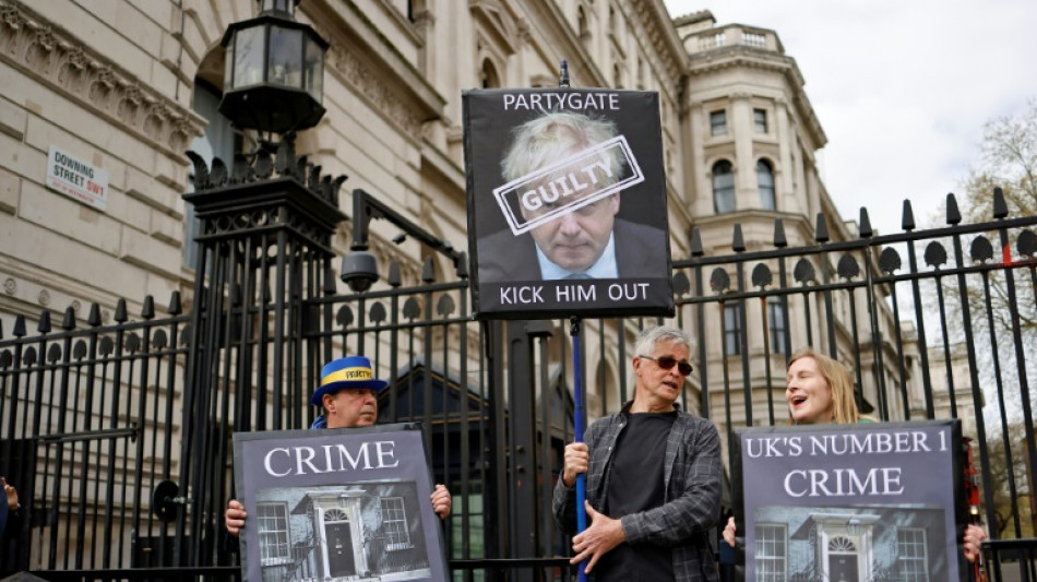 Polizei verh&auml;ngt 50 weitere Bu&szlig;gelder wegen Lockdown-Partys in Downing Street