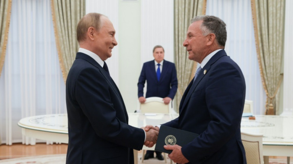 Putin meets US envoy Witkoff ahead of sanctions deadline