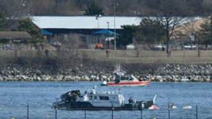 Rescatistas identifican 55 v&iacute;ctimas de accidente a&eacute;reo en Washington