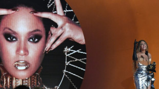 Beyonc&eacute; hace historia en los Grammy y Harry Styles conquista &aacute;lbum del a&ntilde;o