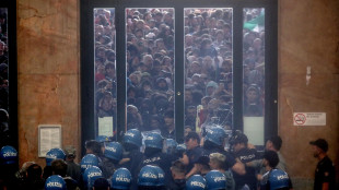 Scontri a Milano, presto primi 20 indagati nell'inchiesta