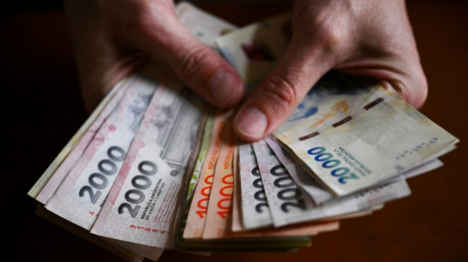 Justicia argentina exige pago de USD 535 millones a Kirchner y otros condenados