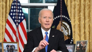 Biden advierte de amenazas a una "fr&aacute;gil" democracia en EEUU