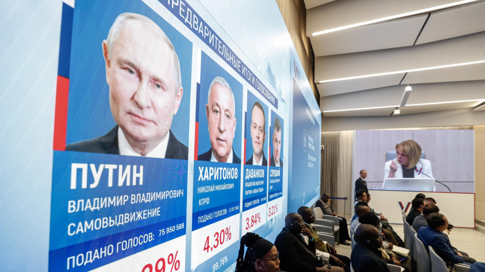 Ppe, 'Ue dichiari che Putin non &egrave; un presidente legittimo'