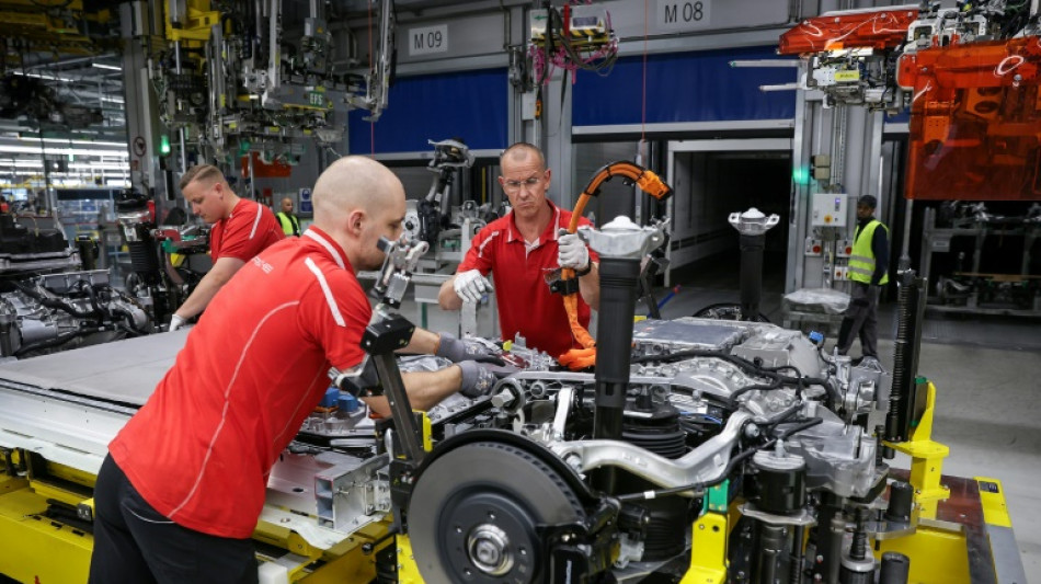 Auto- und Pharmaindustrie legen zu: Industrieproduktion im M&auml;rz gestiegen