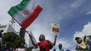 Venezuela "levanta la bandera de la paz", dice Maduro tras marchas de apoyo a Ir&aacute;n