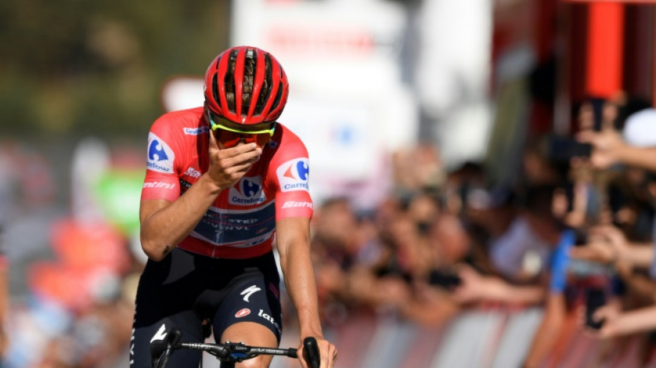 Evenepoel es virtual ganador de la Vuelta y Carapaz se llev&oacute; la 20&ordf; etapa