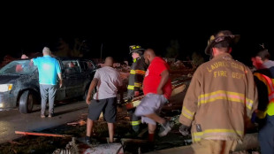 M&aacute;s de 20 muertos en EEUU por intensos tornados