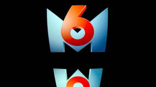 Foot: M6 enl&egrave;ve les Coupes du monde 2026 et 2030 des crampons de TF1