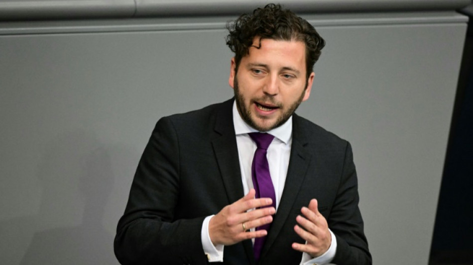 Grünen-Chef lobt Außenpolitik des Kanzlers - Kritik an innenpolitischem Wirken