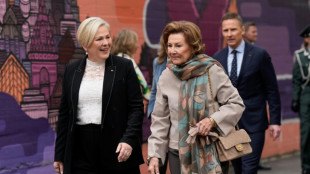 Norwegens Königin Sonja wegen Atemproblemen per Hubschrauber in Klinik gebracht