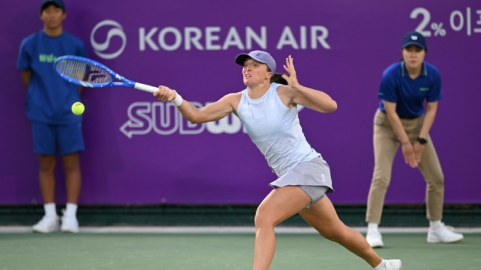 Swiatek sofre contra Alexandrova mas vence Torneio de Seul