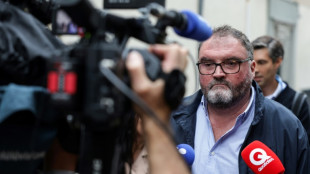 Accus&eacute; d'empoisonnements mortels, le Dr P&eacute;chier devant la justice