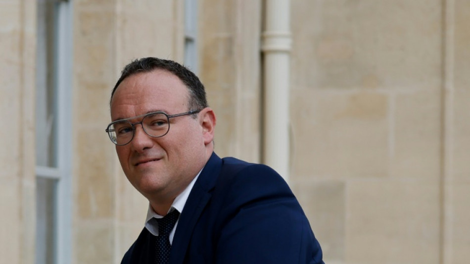 Accusations de viol: Abad se dit "innocent" et n'envisage pas de d&eacute;missionner 