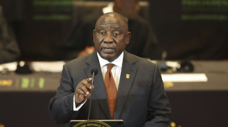 R&uacute;ssia bombardeia Kiev durante miss&atilde;o de paz africana