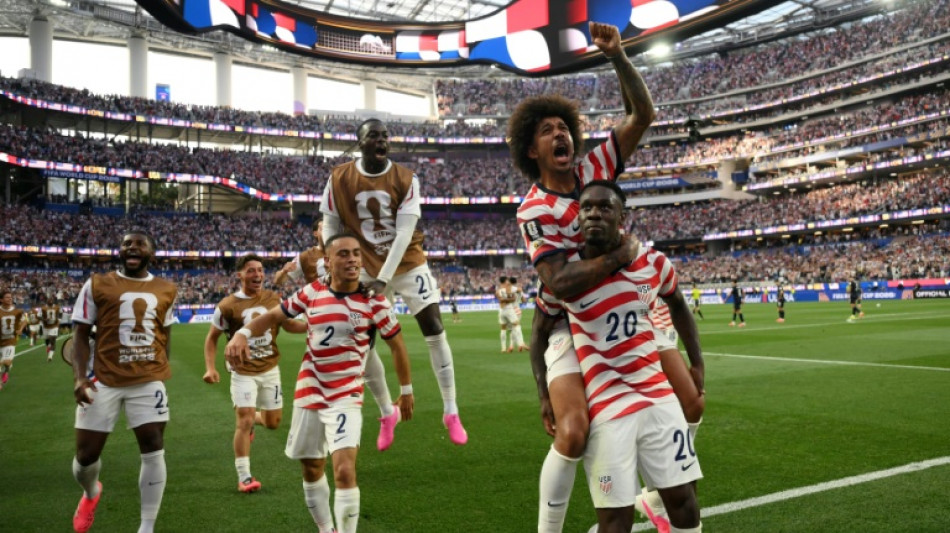 USA launch World Cup with Paraguay rout, Canada snatch draw