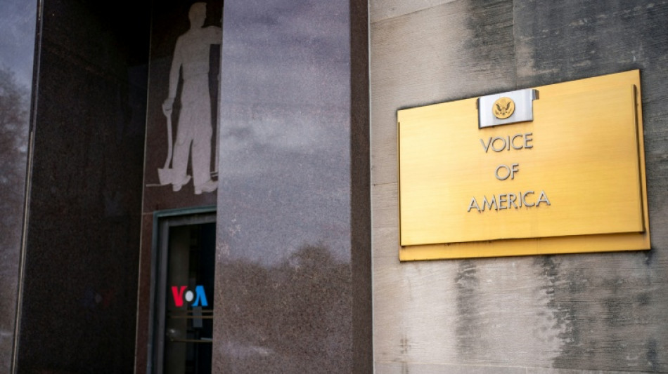 El gobierno de EEUU formaliza cientos de despidos de la radio Voz de Am&eacute;rica (VOA)