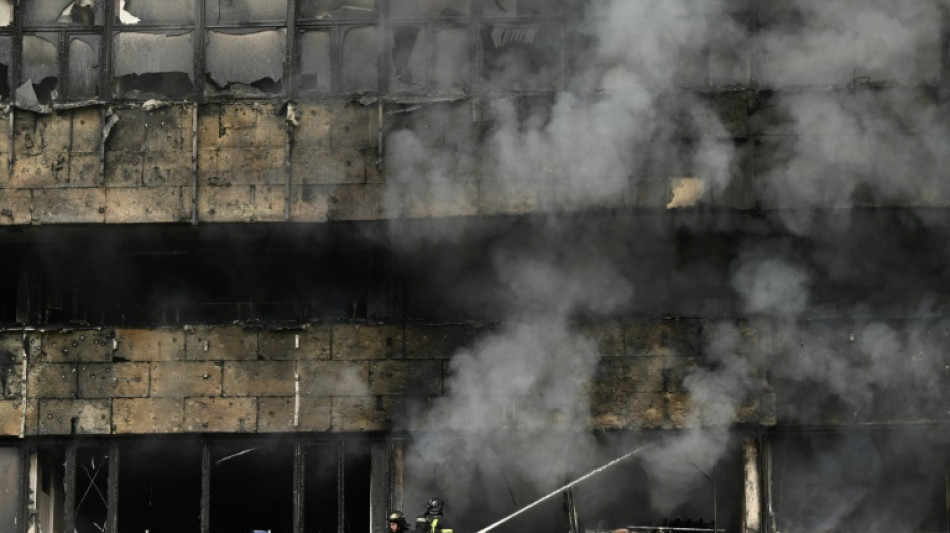 Un incendio en edificio de oficinas de Mosc&uacute; deja dos heridos