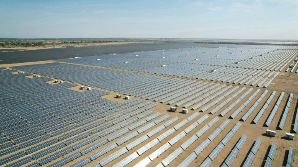 Estudio prev&eacute; que emisiones de China caigan en 2024 por subida de renovables