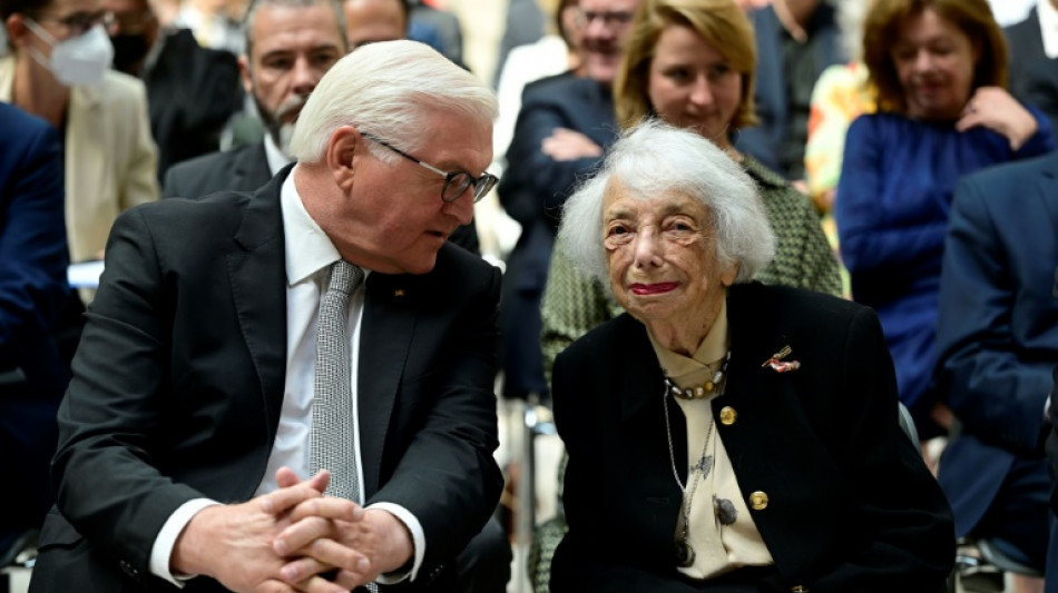 Holocaust-&Uuml;berlebende Margot Friedl&auml;nder mit Walther-Rathenau-Preis geehrt