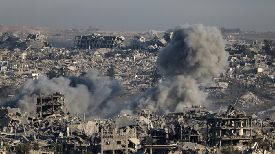 Gaza: la D&eacute;fense civile annonce la mort de 26 Palestiniens pr&egrave;s de centres d'aide