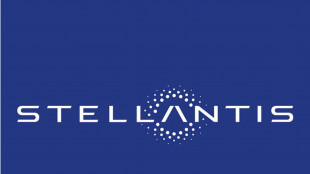 Sulle prime pagine Francia 'il declino auto francese' con chiusura Stellantis Poissy