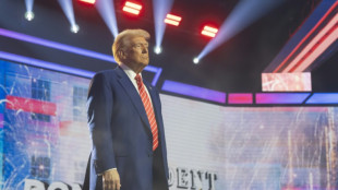 Trump promete "poner fin a la locura transg&eacute;nero" a partir del primer d&iacute;a de gobierno