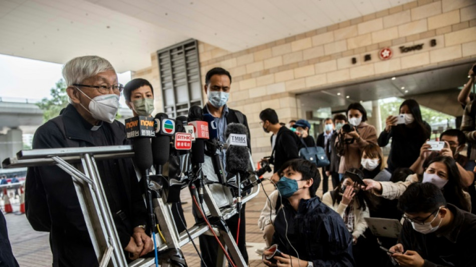 El cardenal hongkon&eacute;s Joseph Zen podr&iacute;a asistir al funeral de Benedicto XVI
