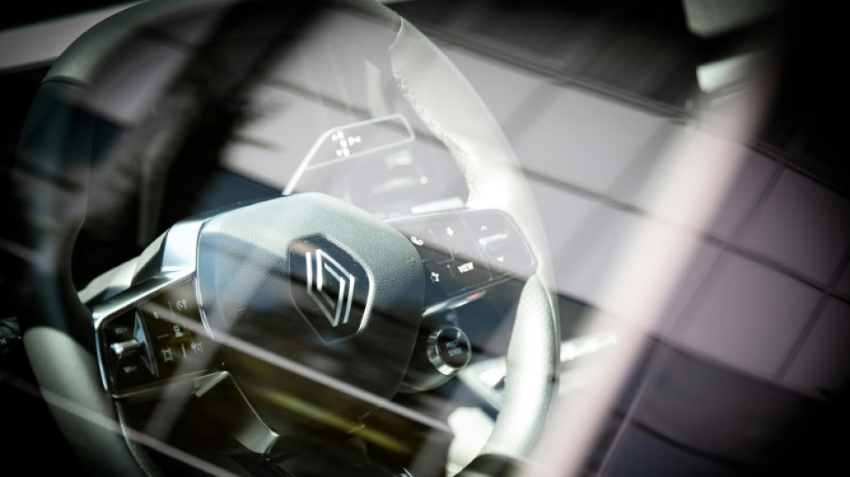 Renault produira la 4L et le Sc&eacute;nic &eacute;lectriques dans les Hauts-de-France