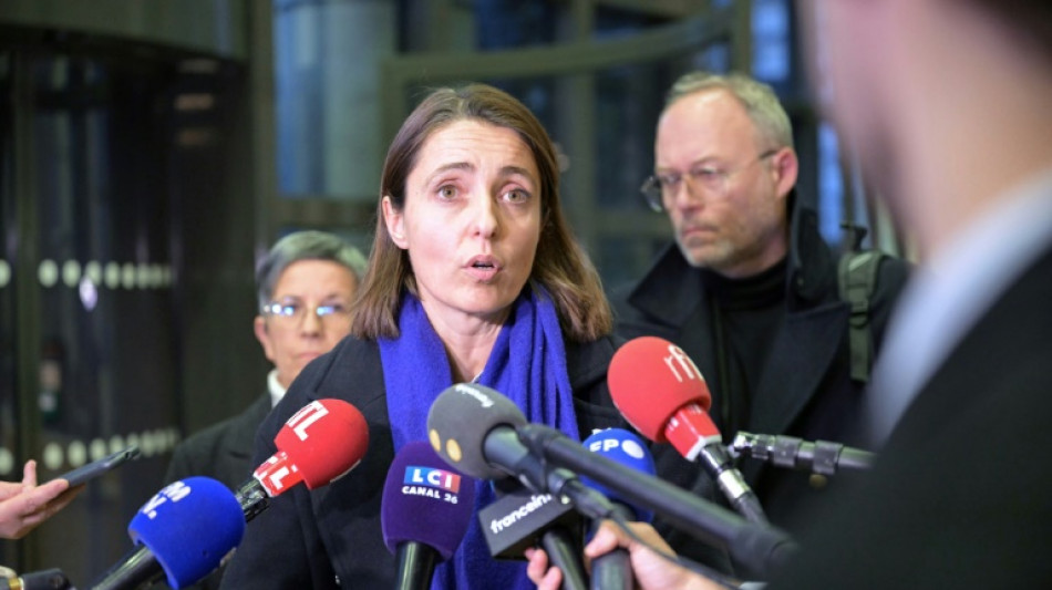 Retraites: la position du gouvernement encore "n&eacute;buleuse", selon la CGT apr&egrave;s un rendez-vous avec Lombard