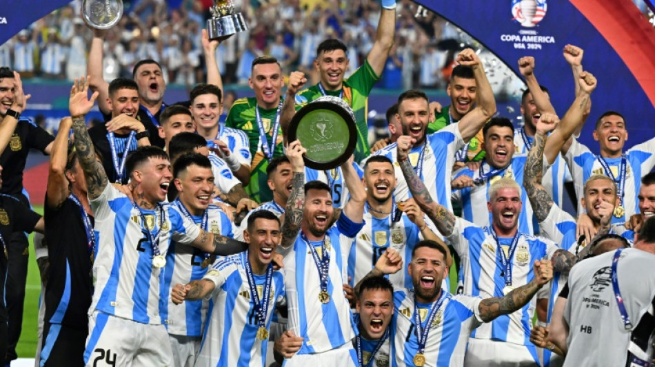 Brasil cai para 5&ordm; no ranking da Fifa; Argentina lidera &agrave; frente de Fran&ccedil;a e Espanha