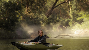 Theron, donna in lutto 'che fa l'impossibile' in Apex