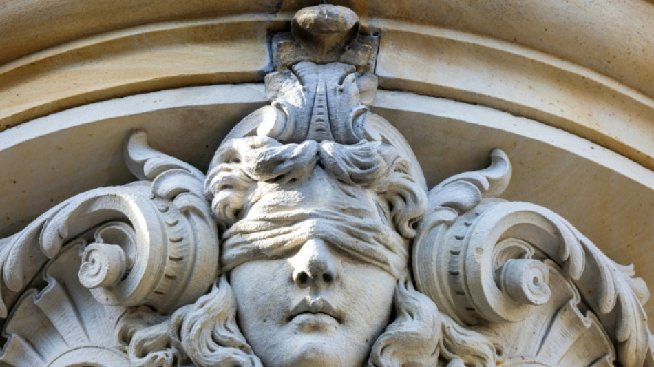 Prozess wegen Geiselnahme in Ulmer Caf&eacute; vor Landgericht begonnen