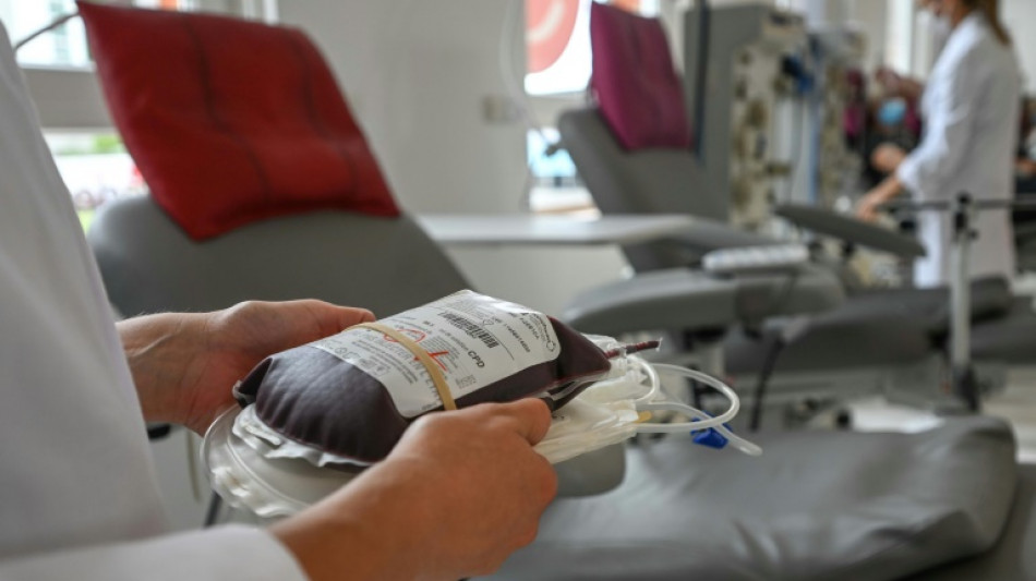 Transfusions: nouvel appel aux donneurs de sang, surtout de groupe 0 n&eacute;gatif