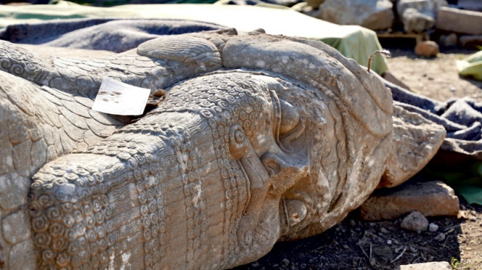 Arque&oacute;logos reconstituyen los "tesoros de Mesopotamia" destruidos en Irak por los yihadistas