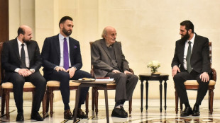 El nuevo hombre fuerte de Siria promete que todas las armas quedar&aacute;n bajo control estatal