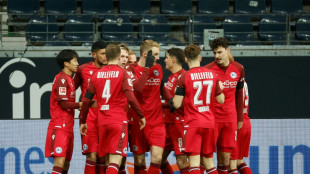 &Uuml;berraschung in Frankfurt: Bielefeld mit Ausrufezeichen im Abstiegskampf